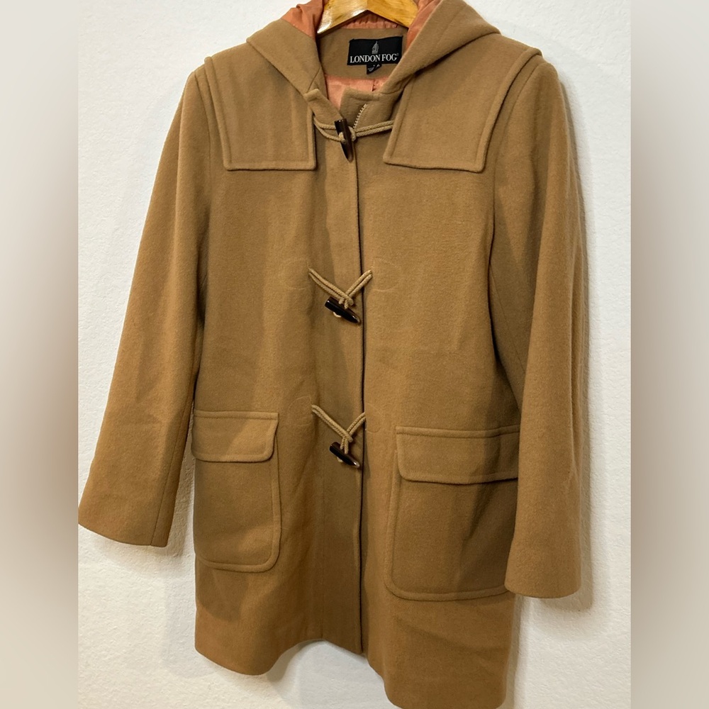 Vintage London Fog Women's Hooded Camel Toggle Coat Mid-Length Wool Size 6